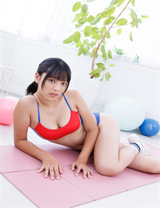 《公交灌浆-另类性姿势BBWBBW》